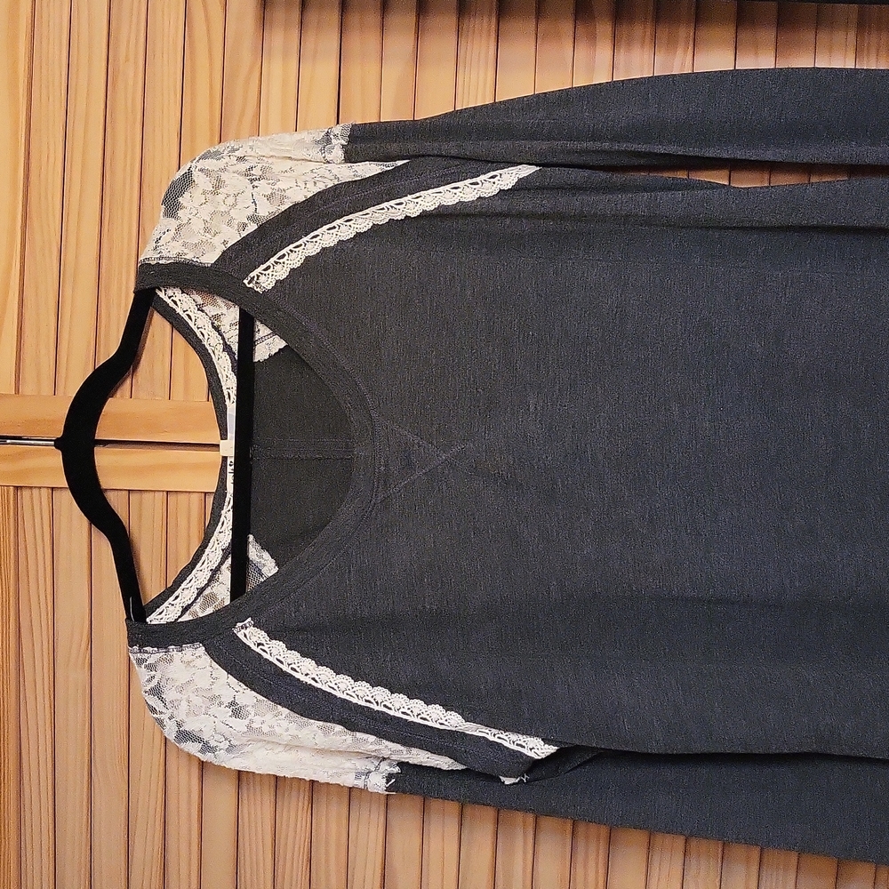 Jolt blouse